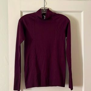 Gently Worn Lululemon Mock Neck Long Sleeve Top